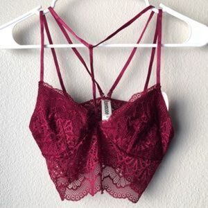 NWT Burgundy Front T-Strap Lace Bralette